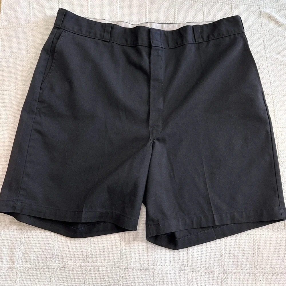 VTG 90s Dickies Black Work Shorts 42 Skate Workwear
